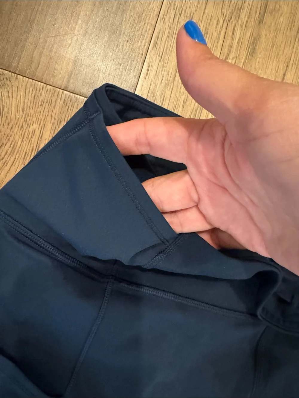 Peloton Lululemon Navy High-Rise Active Leggings with Side Pockets